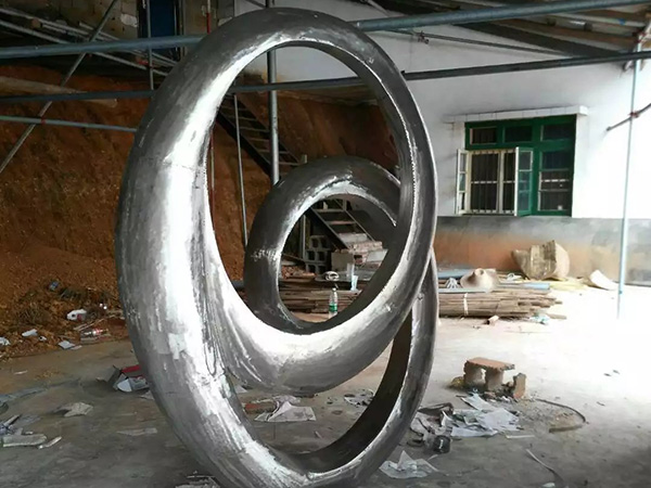不锈钢环雕塑